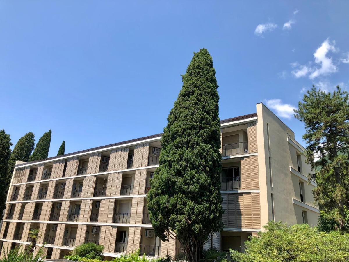 Residence Villa Alba Gardone Riviera Eksteriør bilde